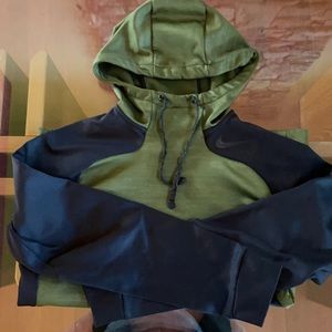 Nike pro training hoodie sweat shirt size S